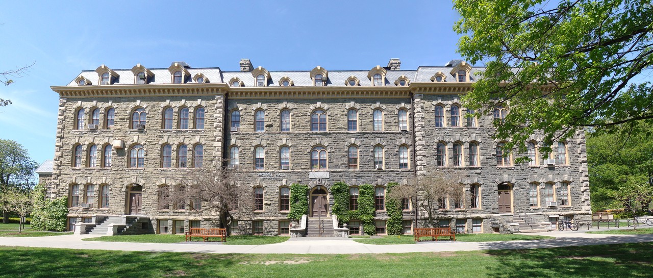 コーネル大学イサカキャンパスの Morrill Hall