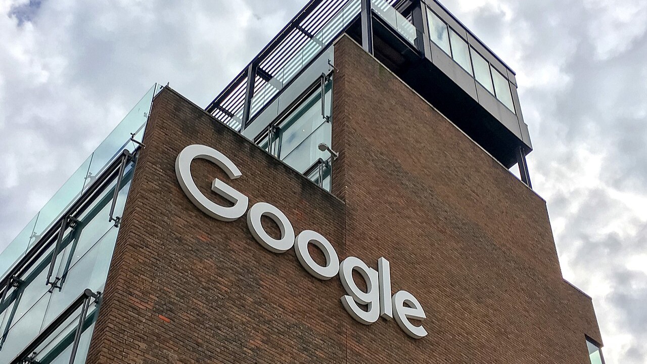 Google検索ボックス25年ぶり刷新 AI統合