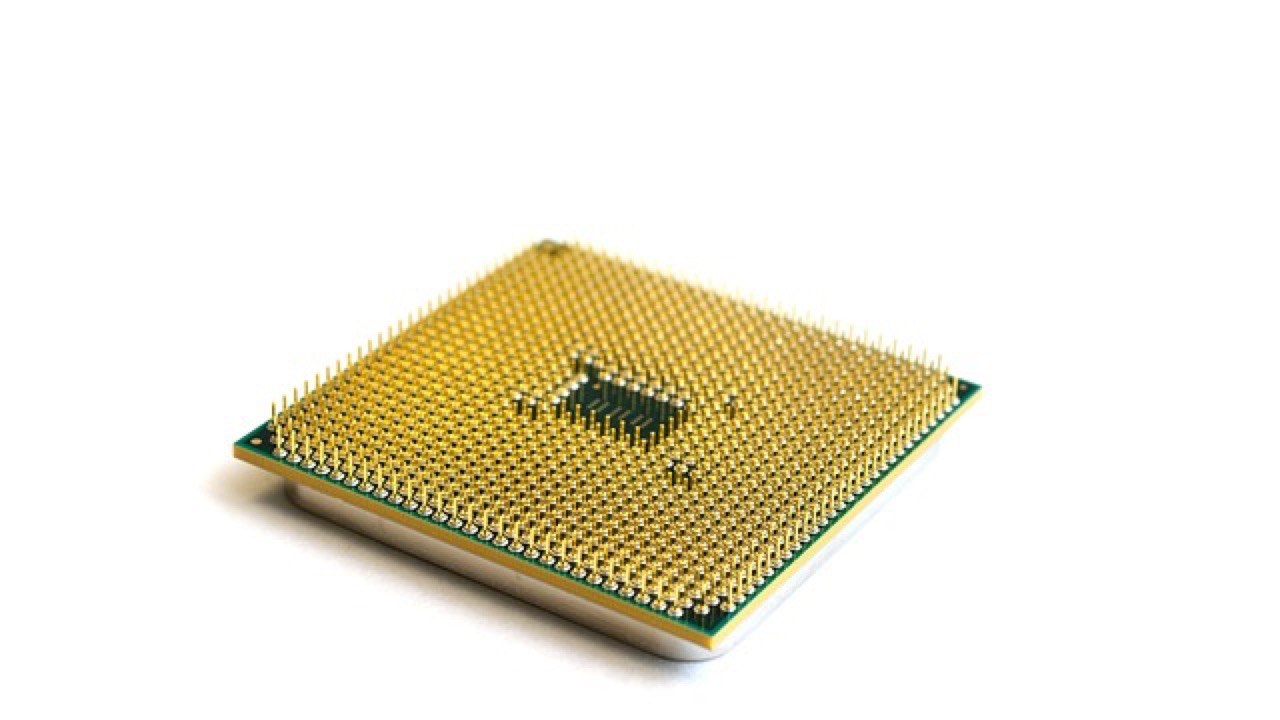 AMD「Helios」出荷へ、Nvidiaに挑戦状
